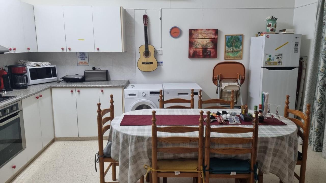 Astrofegia Apartments Near The Sea Agia Marina  外观 照片