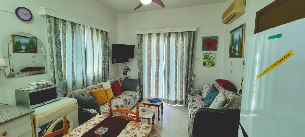 Astrofegia Apartments Near The Sea Agia Marina  外观 照片