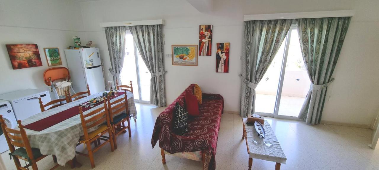 Astrofegia Apartments Near The Sea Agia Marina  外观 照片